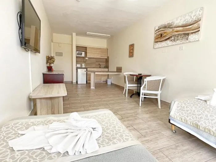 Antonis G Hotel Apartments 3* - Oroklini - Cipru