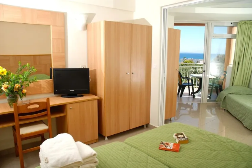 Admiral Argassi 4*-7