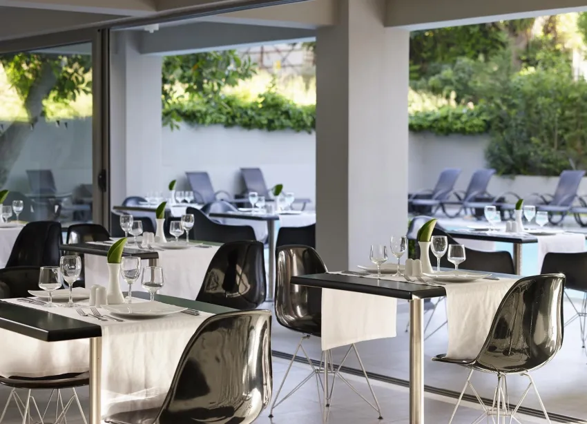 Oktober Downtown Boutique Hotel 4*-13