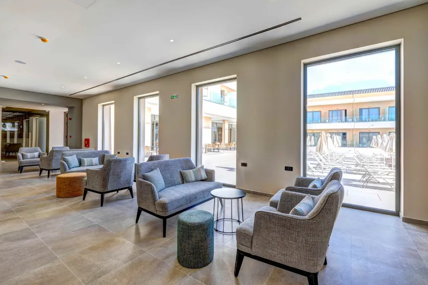 White Olive Elite Laganas 5*-8