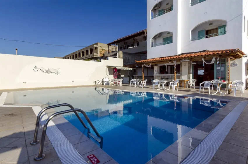 Aglaia Apartments 3*-1