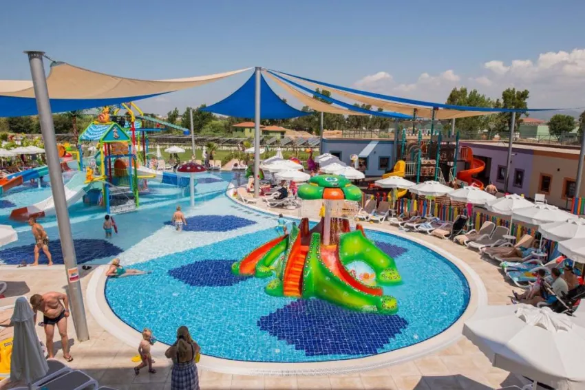 Dream World Aqua Hotel 5*-25