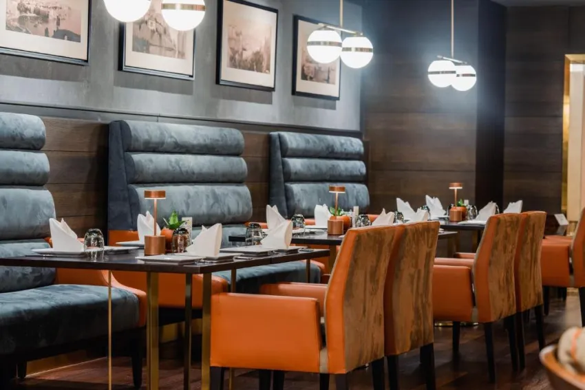 LARA BARUT COLLECTION  5*-82