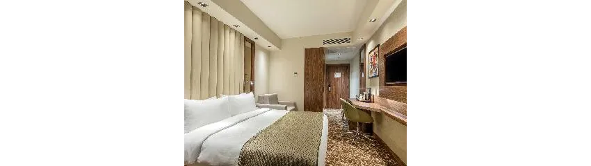 HOLIDAY INN ANTALYA LARA 5*-124