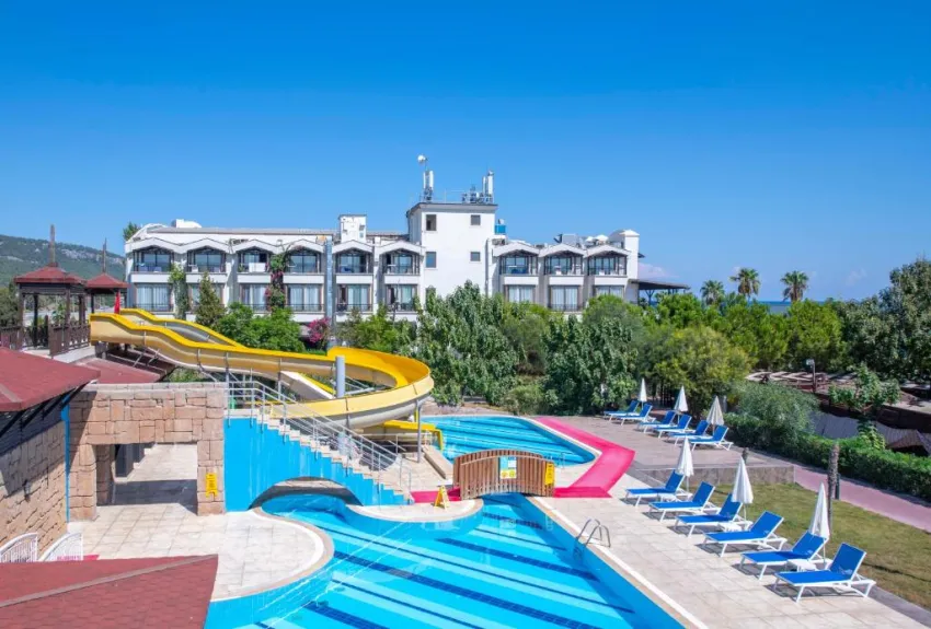 ARMAS LABADA HOTEL  5*-7