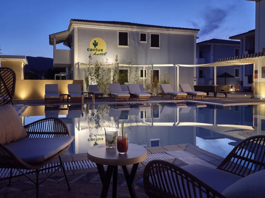 Cactus Hotel 3*-30
