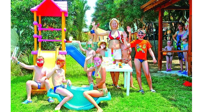 ANITAS BEACH HOTEL  4*-23