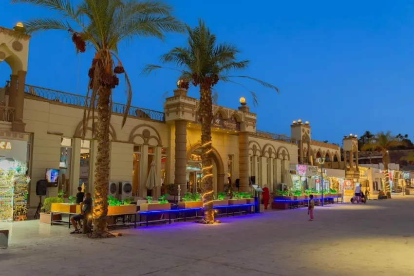 CATARACT LAYALINA  3*-22