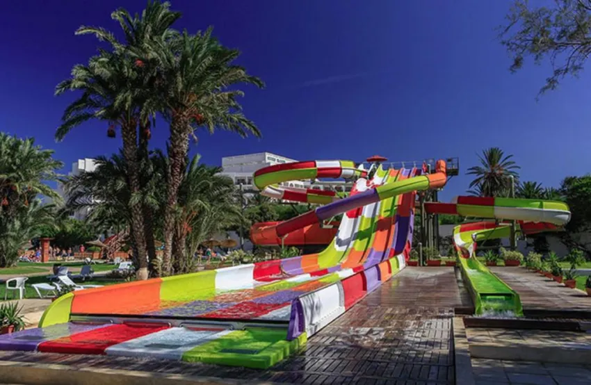 SAHARA BEACH & AQUA PARK  3*-4