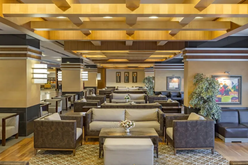 Royal Wings Hotel 5*-7
