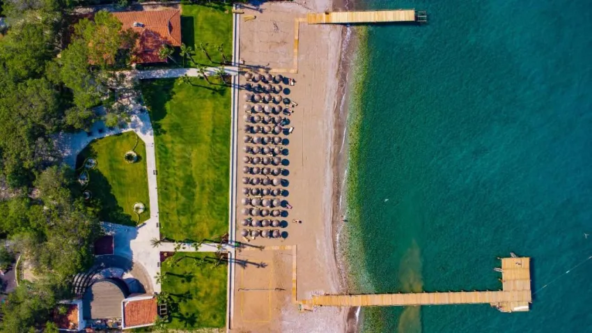 CHAMPION HOLIDAY VILLAGE  5*-10