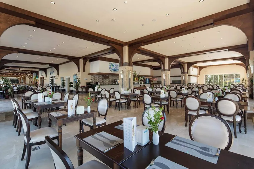 CRYSTAL SUNSET LUXURY RESORT & SPA  5*-23