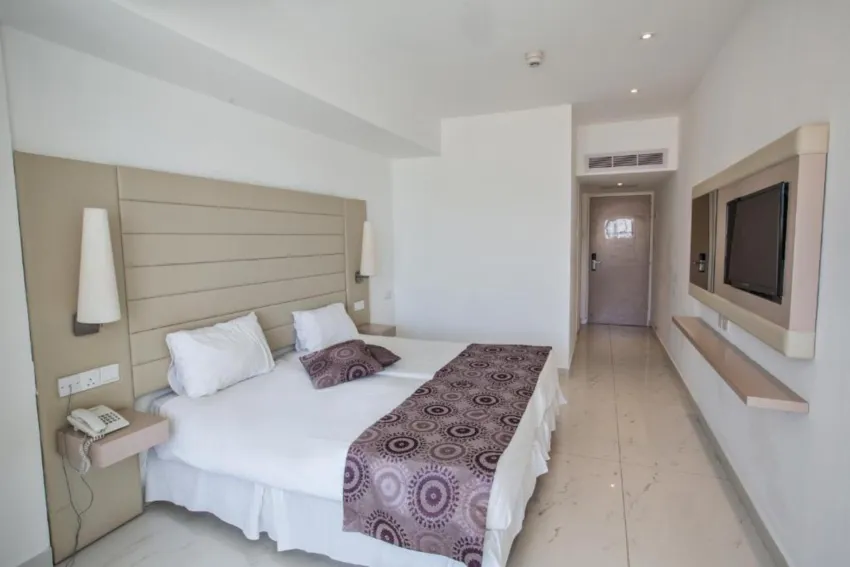 Tsokkos Beach Hotel 4*-8