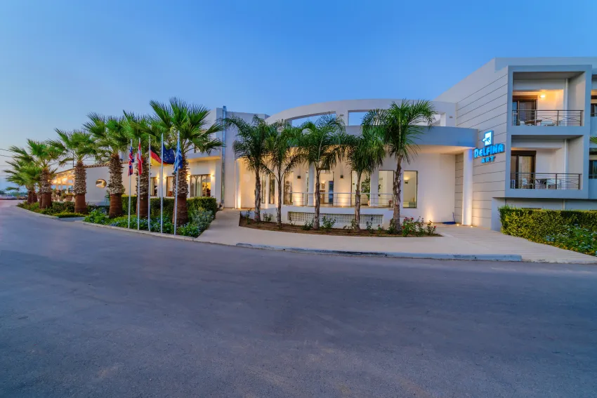 Delfina Art Resort Hotel 3*-1