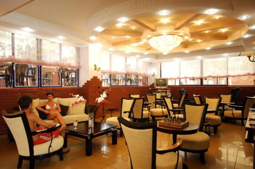 NOVIS HOTEL CLEOPATRA (EX. BILKAY HOTEL)  3*-3