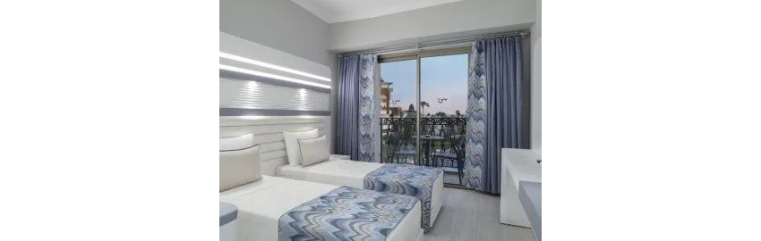 Blue Marlin Deluxe Spa Resort 5*-6