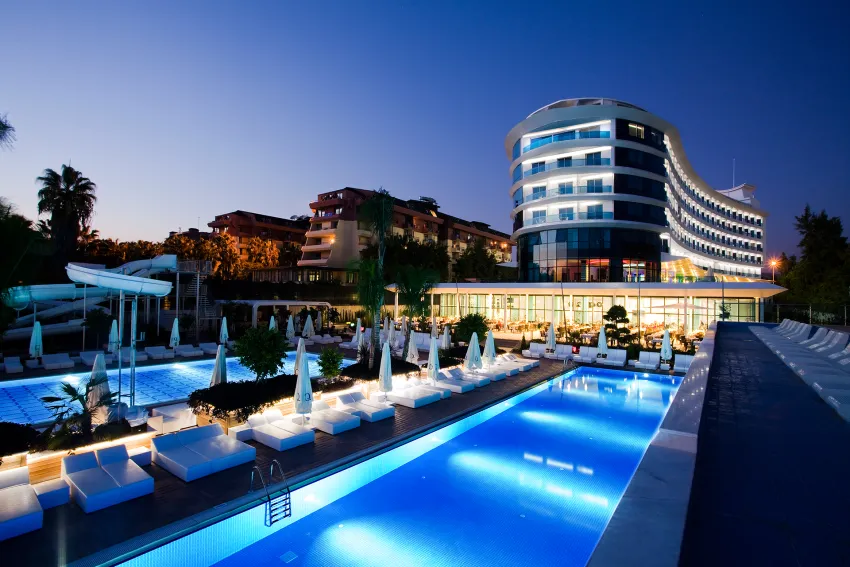 Q PREMIUM RESORT HOTEL  5*-8