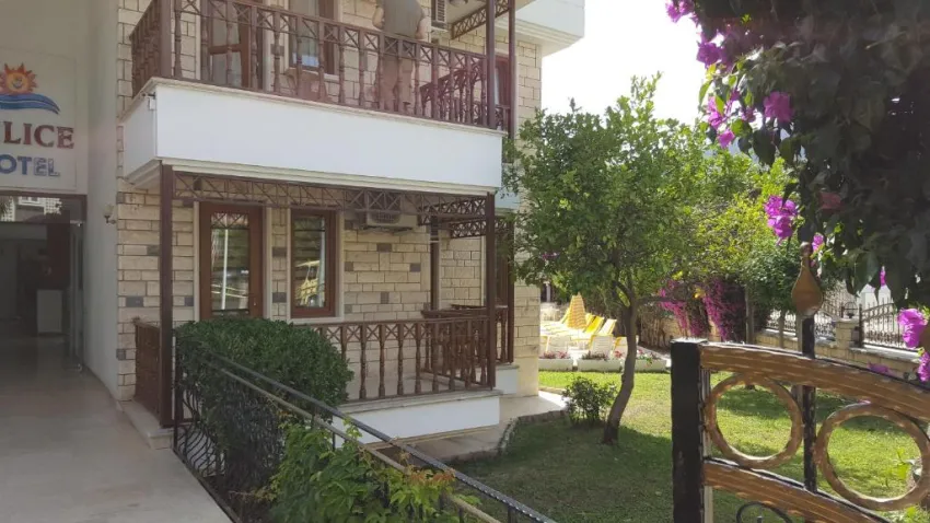 FELICE HOTEL (EX.KEMPER FELICE HOTEL)  3*-2