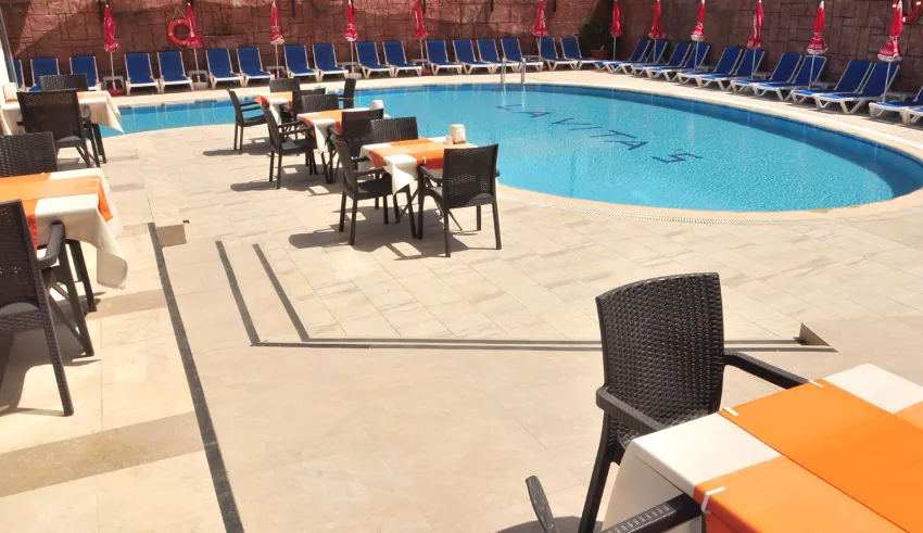 LA VITAS HOTEL  3*-10