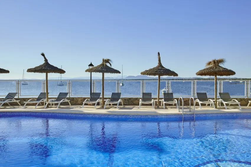 Universal Hotel Marques 4*-50