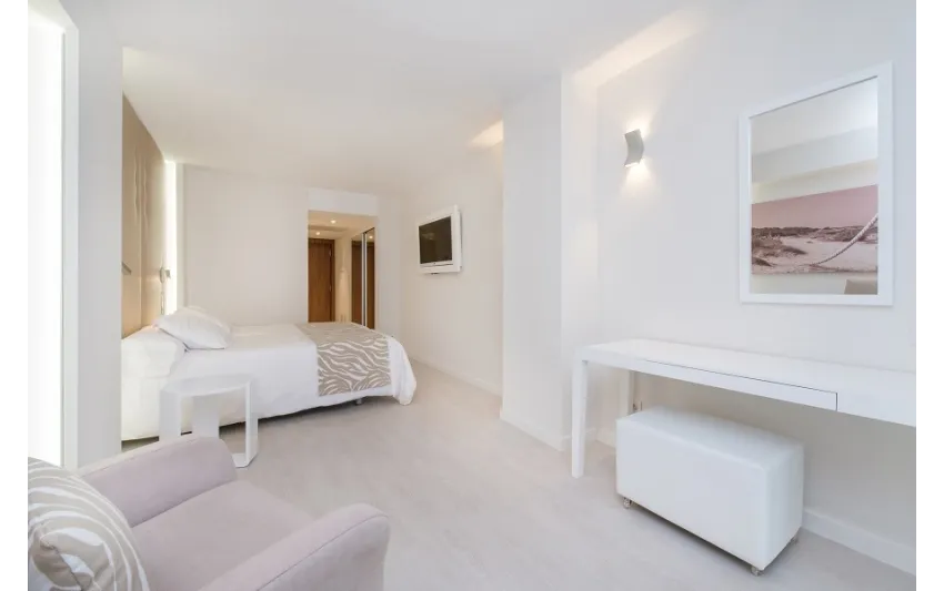 Iberostar Waves Cala Millor 4*-4