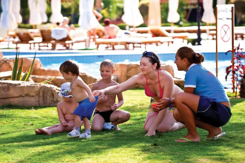 AMWAJ OYOUN HOTEL & RESORT  5*-48