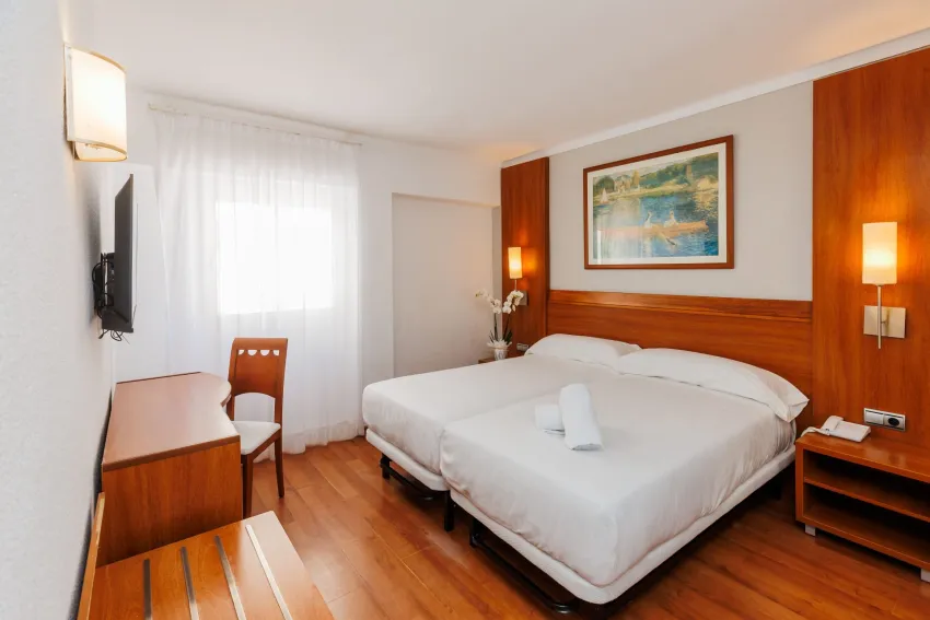 Colombo Mix Hotel 3*-5