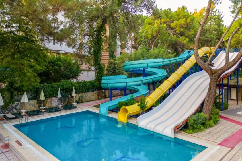 ARMAS KAPLAN PARADISE  4*-4