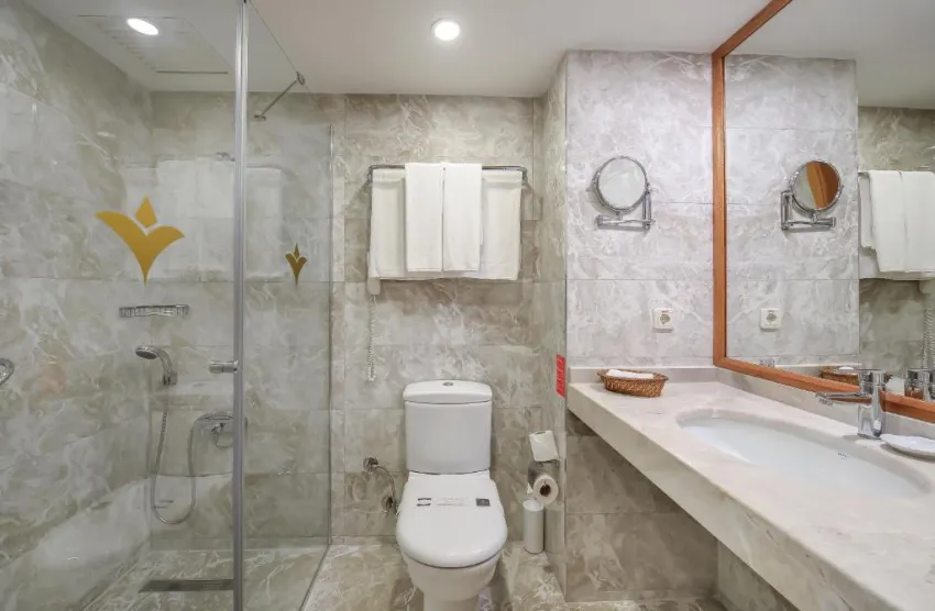 MIRAMARE QUEEN HOTEL  4*-13