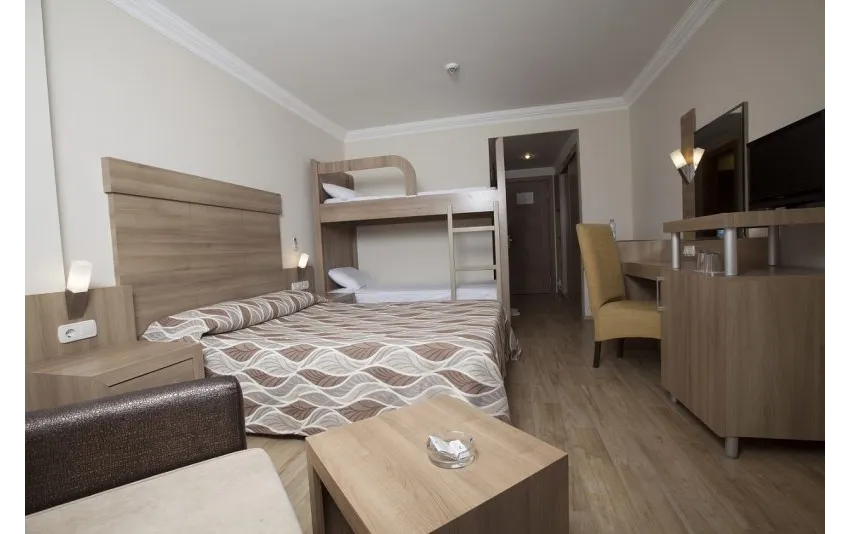 Club Side Coast Hotel 4*-6