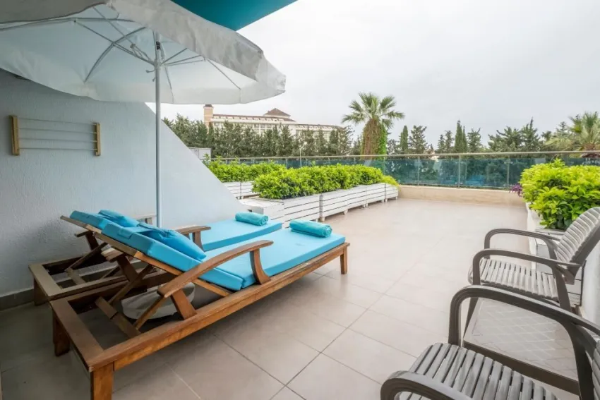 SIDE STAR ELEGANCE  5*-22