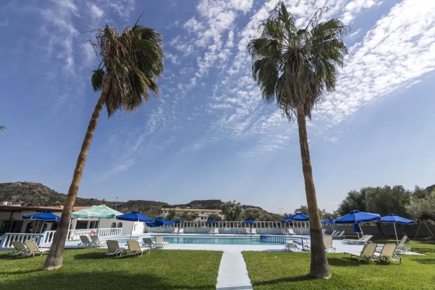 Tivoli Hotel and Apartments 3*-24