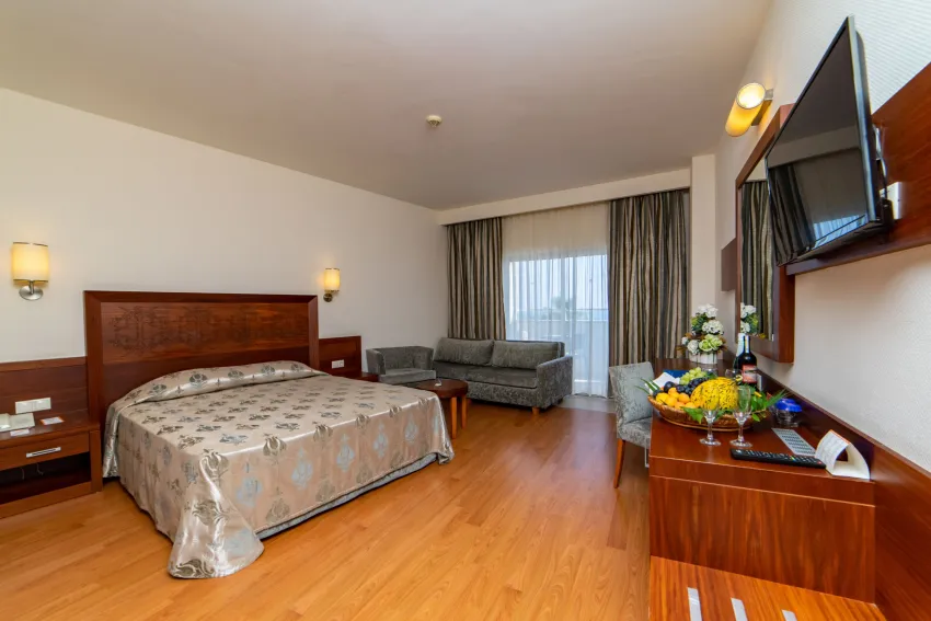 AMELIA BEACH RESORT & SPA  5*-3