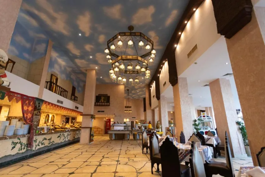 SUNNY DAYS EL PALACIO RESORT & SPA  4*-35