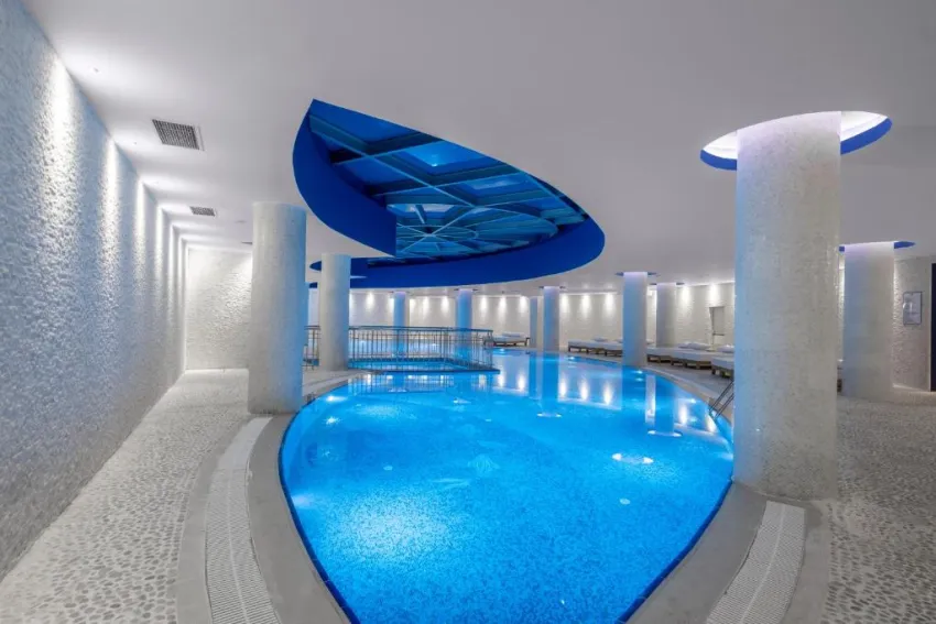 RUBI PLATINUM SIGN  5*-21