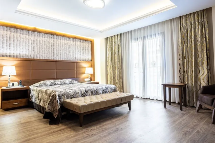 CLUB PHASELIS ROSE  5*-36