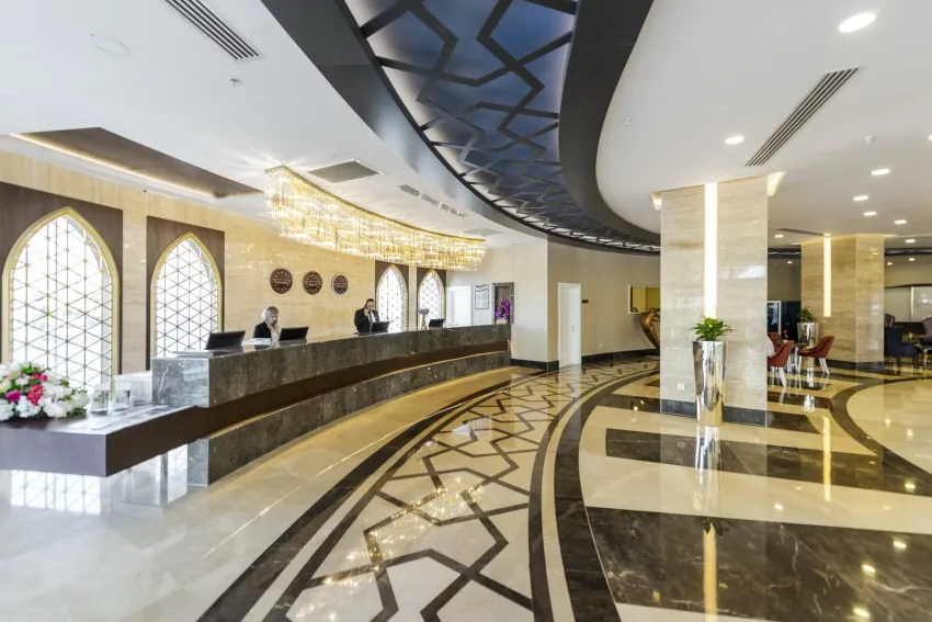 Dream World Hill 5*-6