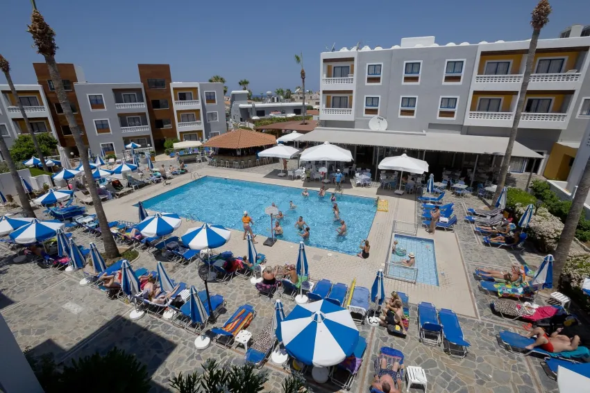 Kefalos Damon Hotel Apartments 3*-5