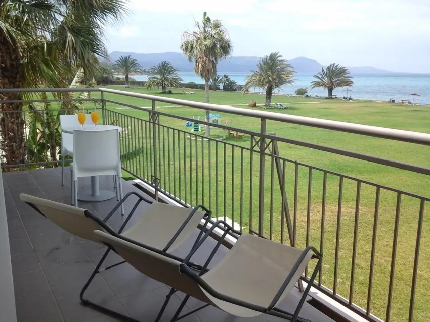 Natura Beach Hotel & Villas 3*-25