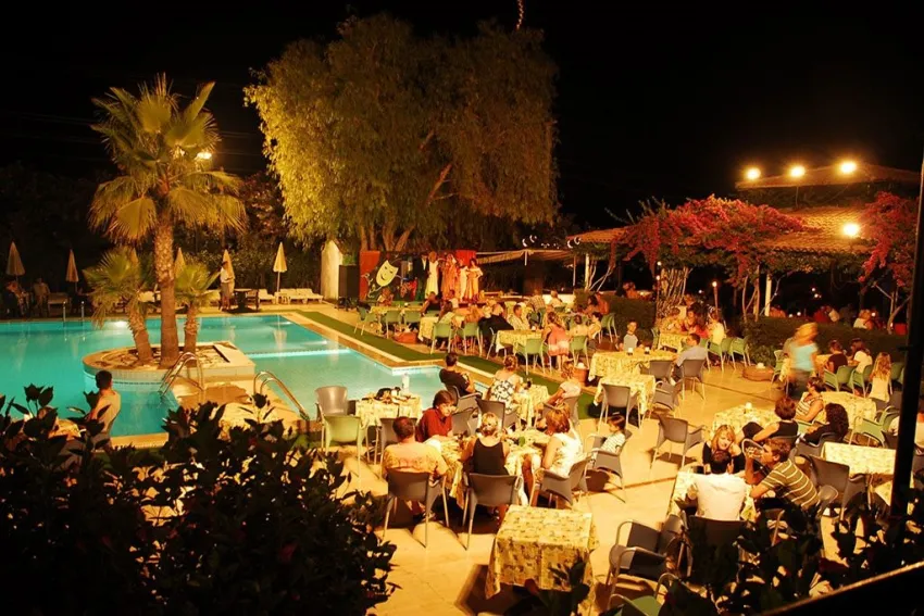 Club Titan Hotel 4*-4