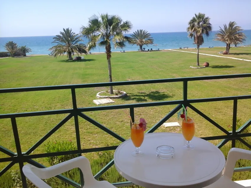 Natura Beach Hotel & Villas 3*-23