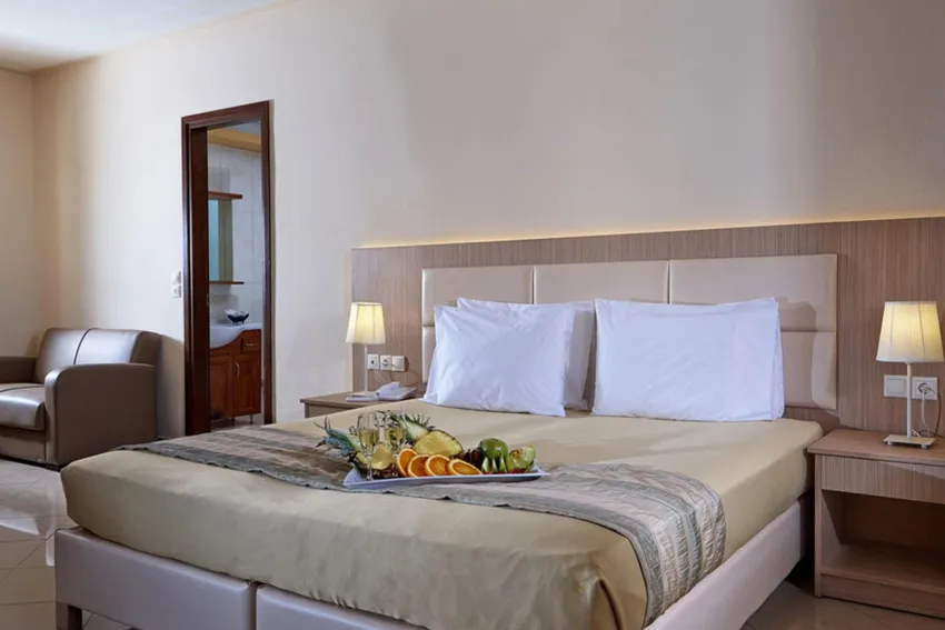 St. Constantin 4*-14