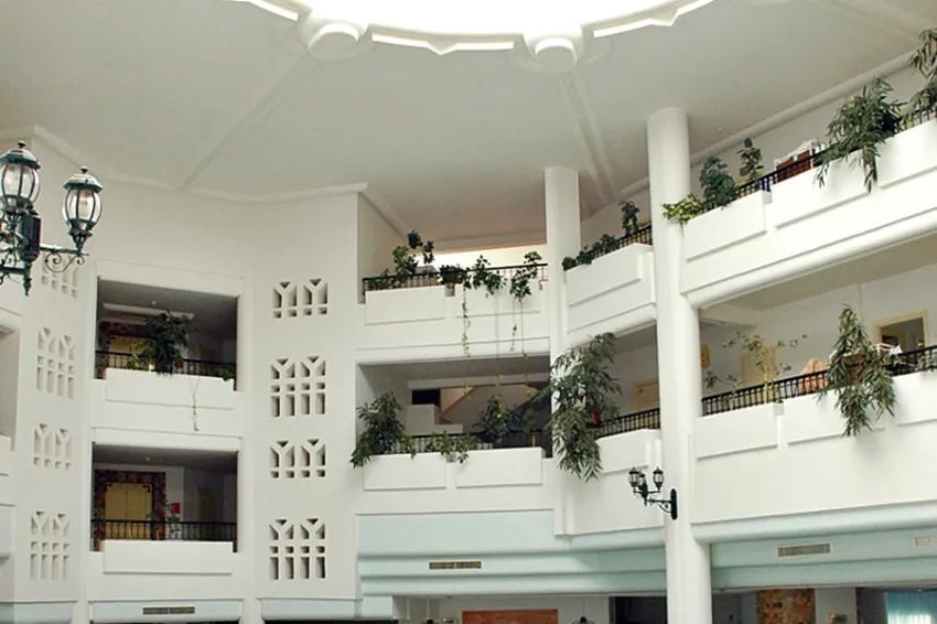 El Mouradi Skanes 4*-11