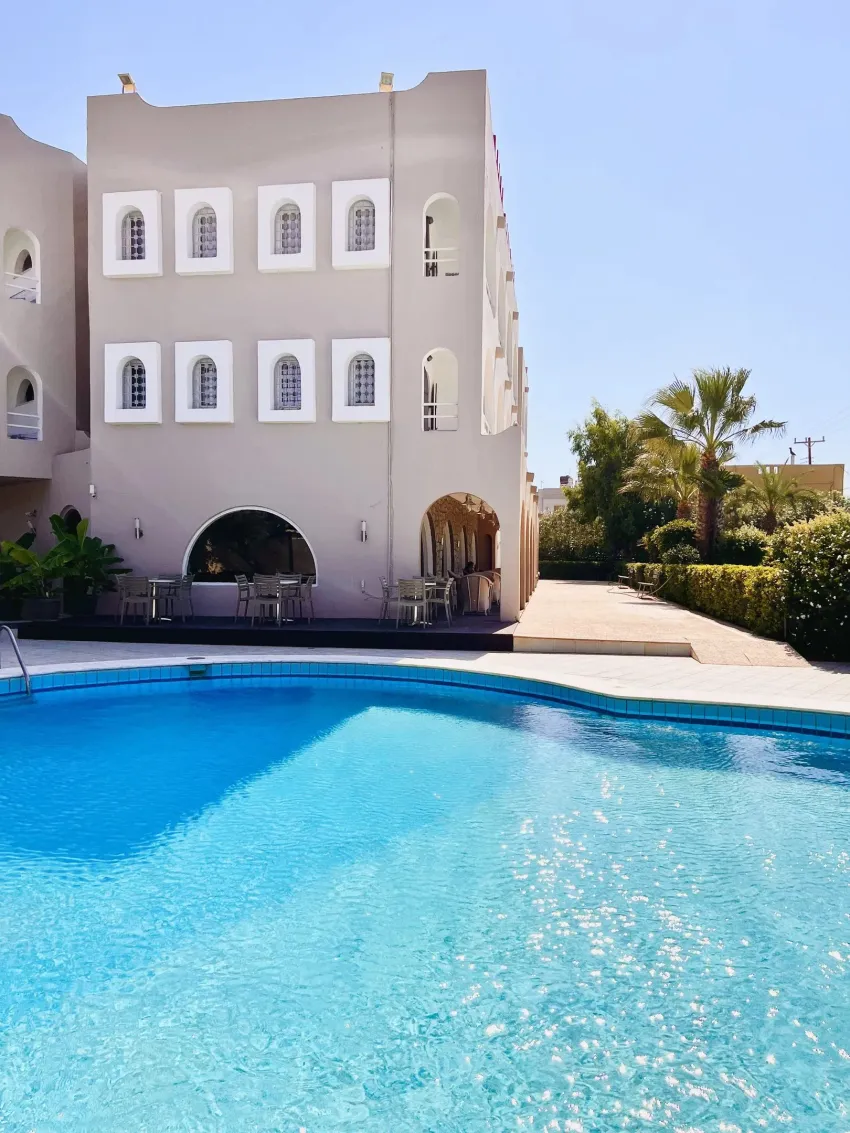 Karteros Hotel 3*-4