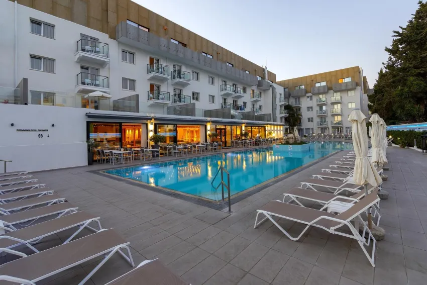 Anemi Hotel & Suites 4*-4