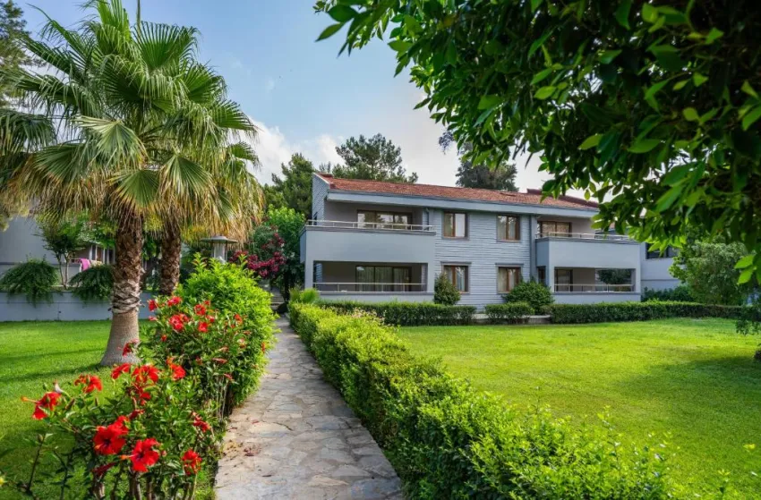 MASTER FAMILY CLUB  5*-28