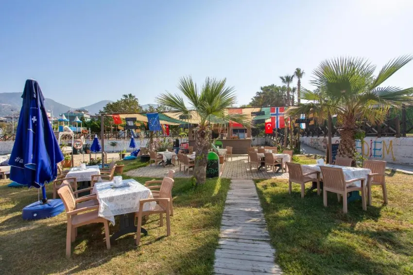 ASLAN CORNER HOTEL  3*-5