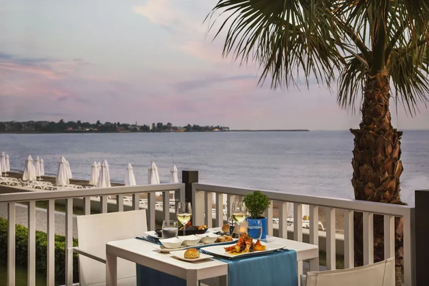 ACANTHUS & CENNET BARUT COLLECTION  5*-26