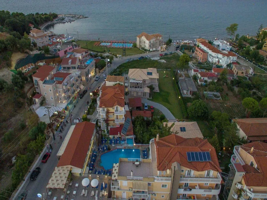 Planos Beach Hotel 4*-5