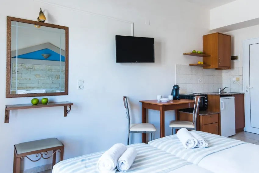 Ilios 1 Central 3*-8